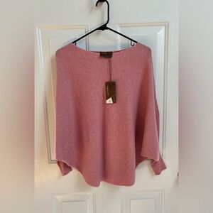 Dolman sleeved slouchy sweater by Kerisma